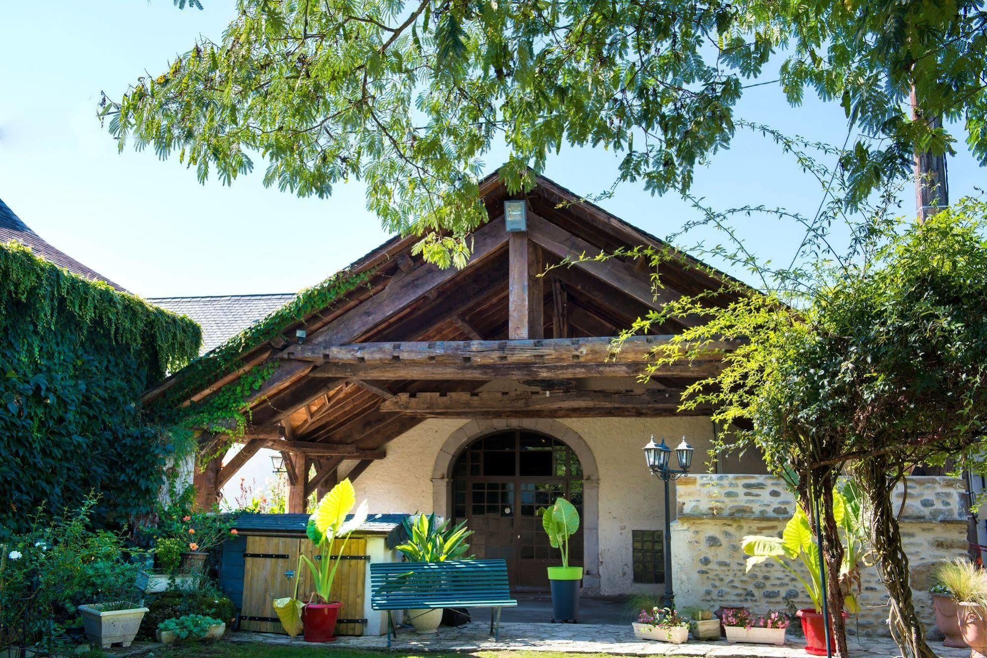 Hotel Logis Chez Germaine Geüs-d'Oloron Exteriér fotografie
