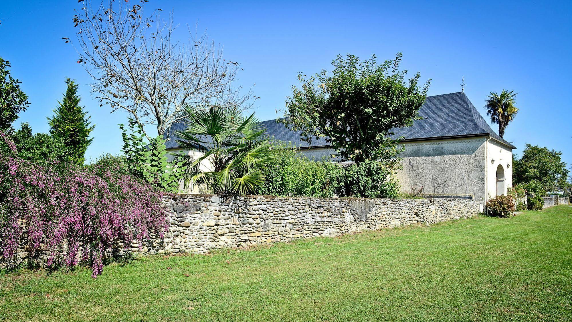 Hotel Logis Chez Germaine Geüs-d'Oloron Exteriér fotografie